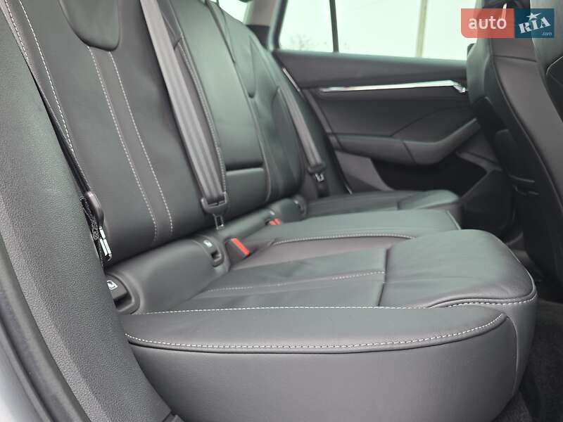 Универсал Skoda Octavia 2022 в Луцке