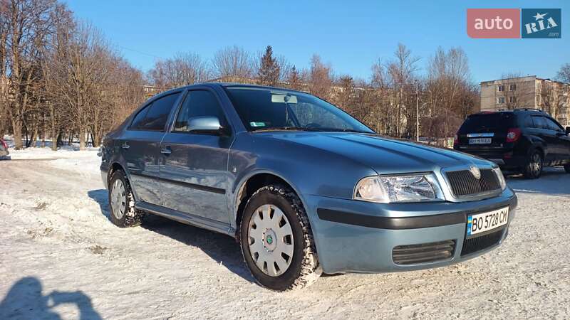 Лифтбек Skoda Octavia 2008 в Тернополе фото 3 Лифтбек Skoda Octavia 2008 в Тернополе