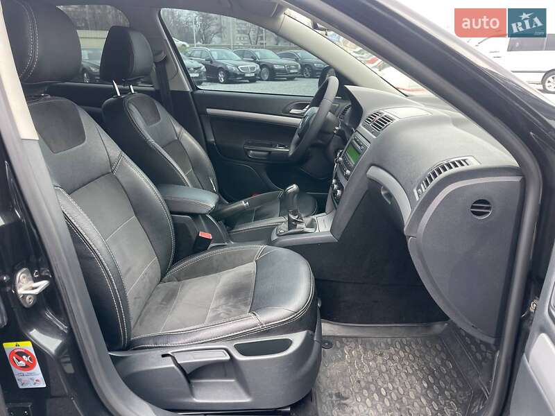 Лифтбек Skoda Octavia 2012 в Киеве