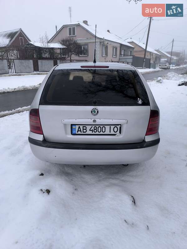Универсал Skoda Octavia 2004 в Виннице