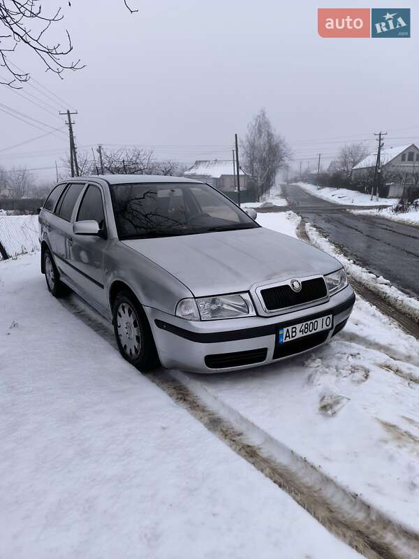 Универсал Skoda Octavia 2004 в Виннице
