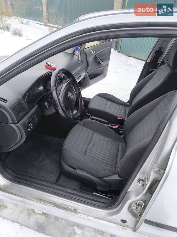 Универсал Skoda Octavia 2004 в Виннице