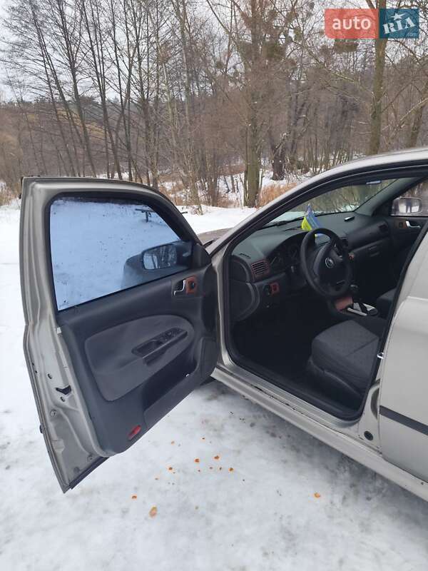 Лифтбек Skoda Octavia 2007 в Киеве