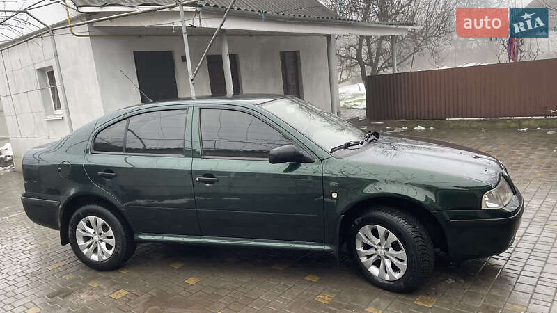 Лифтбек Skoda Octavia 2003 в Врадиевке