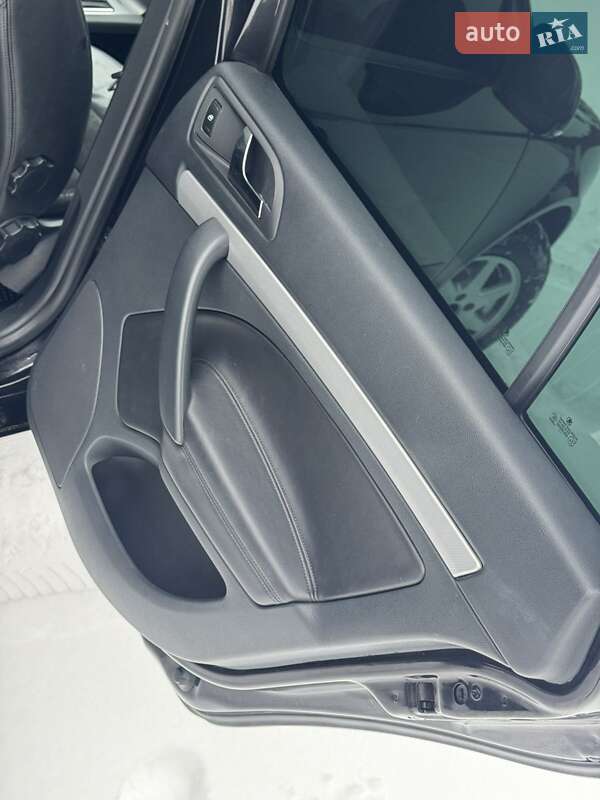 Универсал Skoda Octavia 2011 в Ровно