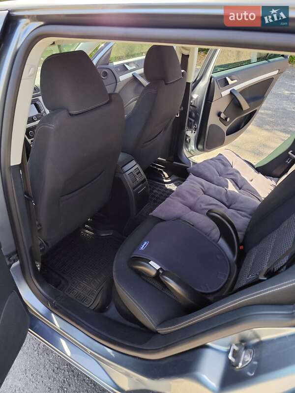 Универсал Skoda Octavia 2013 в Волочиске фото 12 Универсал Skoda Octavia 2013 в Волочиске