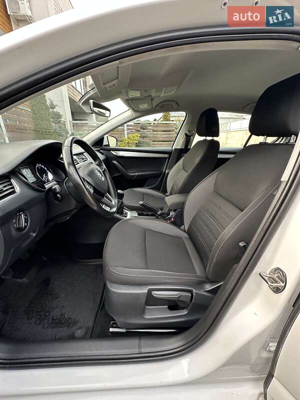 Ліфтбек Skoda Octavia 2018 в Стрию фото 86 Ліфтбек Skoda Octavia 2018 в Стрию