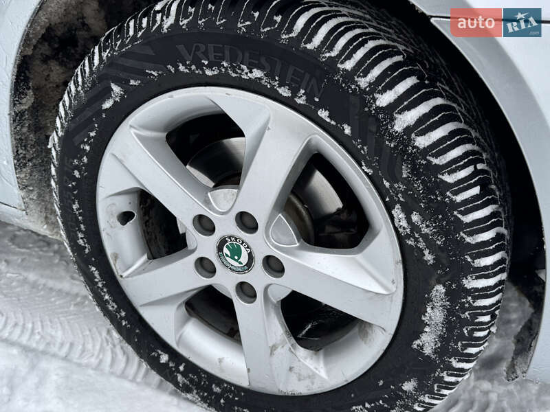 Универсал Skoda Octavia 2011 в Луцке