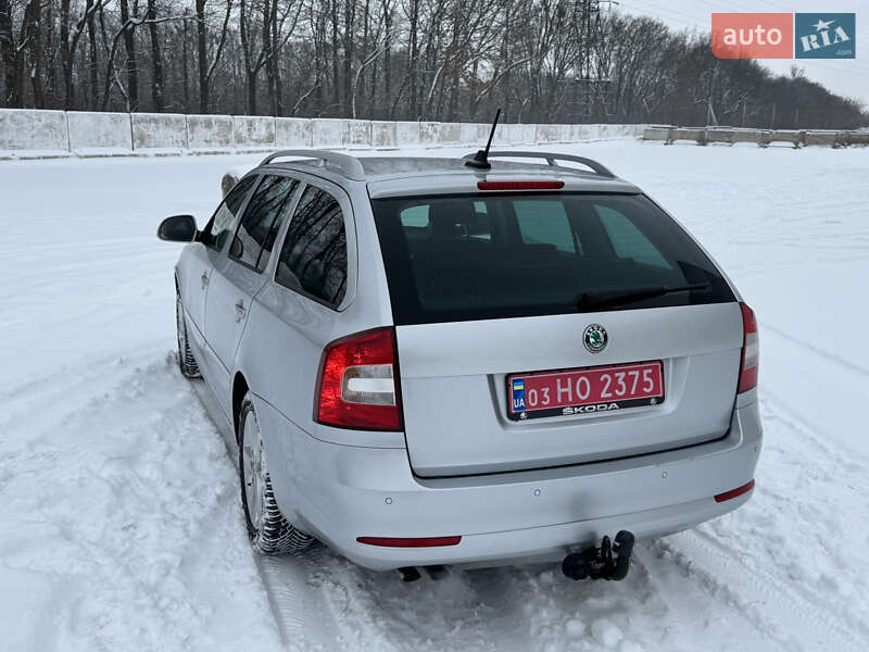 Универсал Skoda Octavia 2011 в Луцке