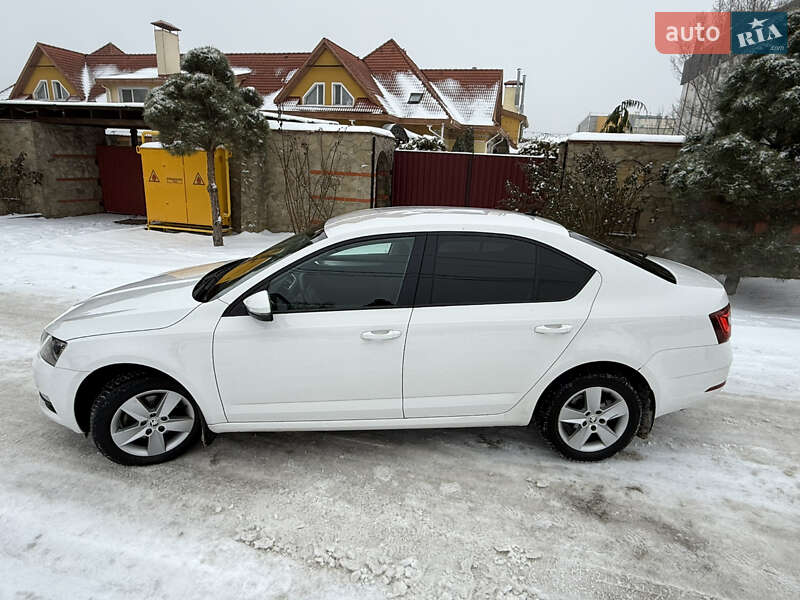 Лифтбек Skoda Octavia 2018 в Киеве