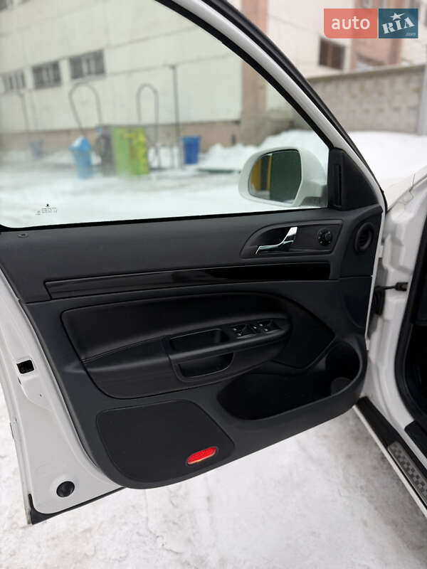 Универсал Skoda Octavia 2012 в Киеве