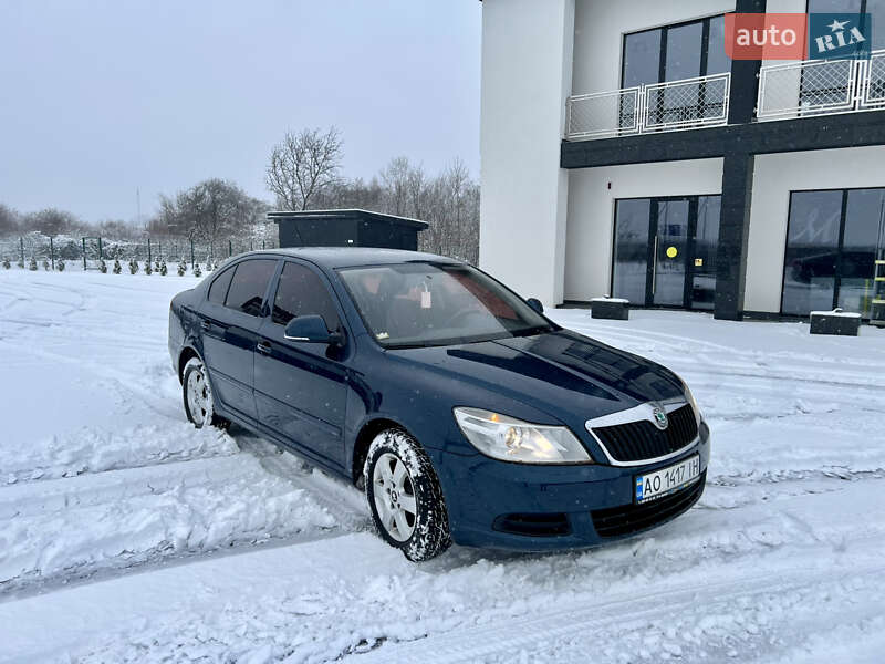 Ліфтбек Skoda Octavia 2012 в Ужгороді