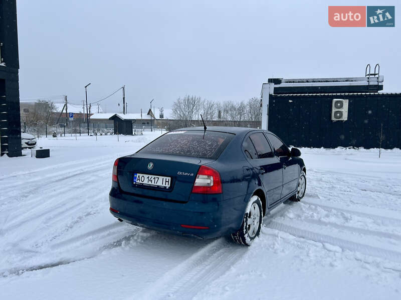Ліфтбек Skoda Octavia 2012 в Ужгороді