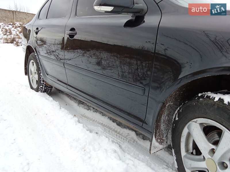 Лифтбек Skoda Octavia 2007 в Остроге