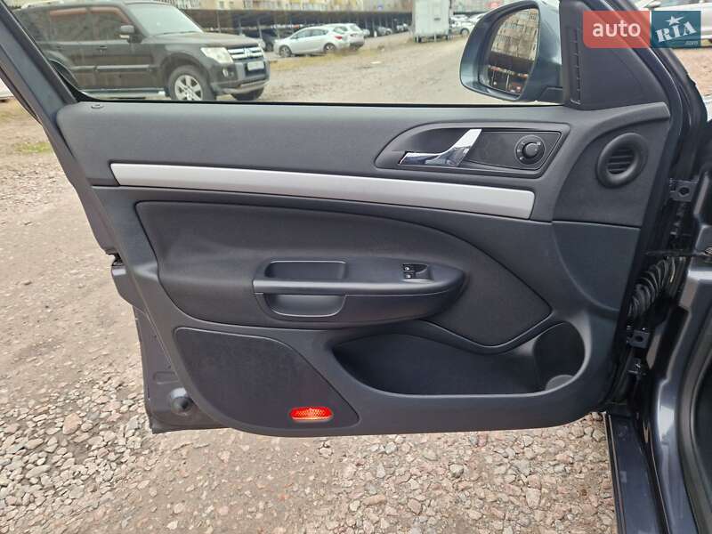 Універсал Skoda Octavia 2012 в Києві фото 23 Універсал Skoda Octavia 2012 в Києві