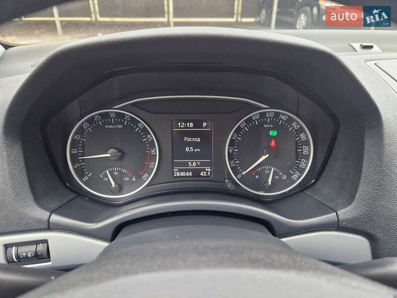 Універсал Skoda Octavia 2012 в Києві фото 43 Універсал Skoda Octavia 2012 в Києві