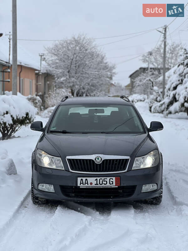 Skoda Octavia 2012 Skoda Octavia 2012