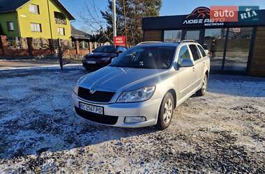 Універсал Skoda Octavia 2012 в Мостиській