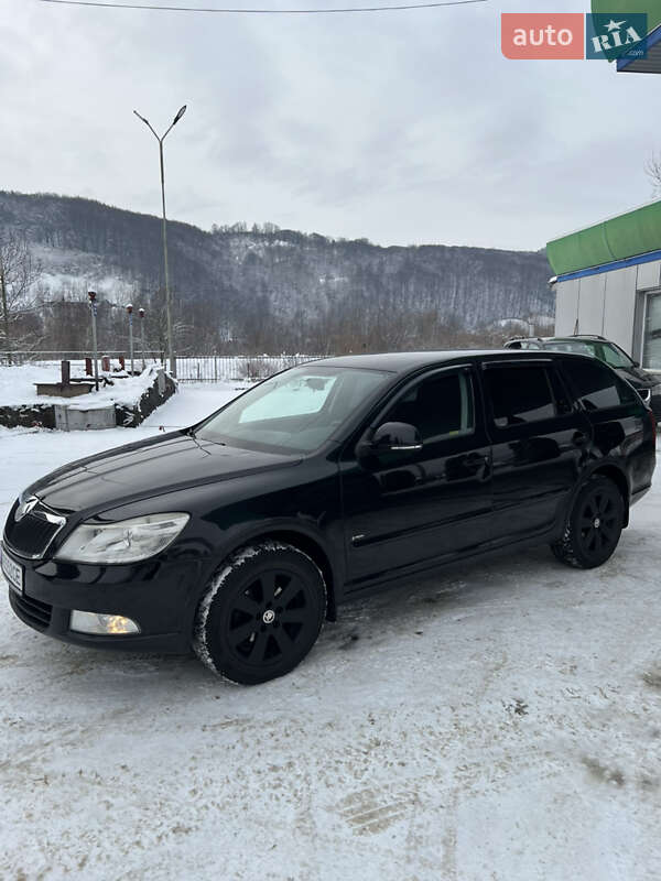Універсал Skoda Octavia 2009 в Тячеві