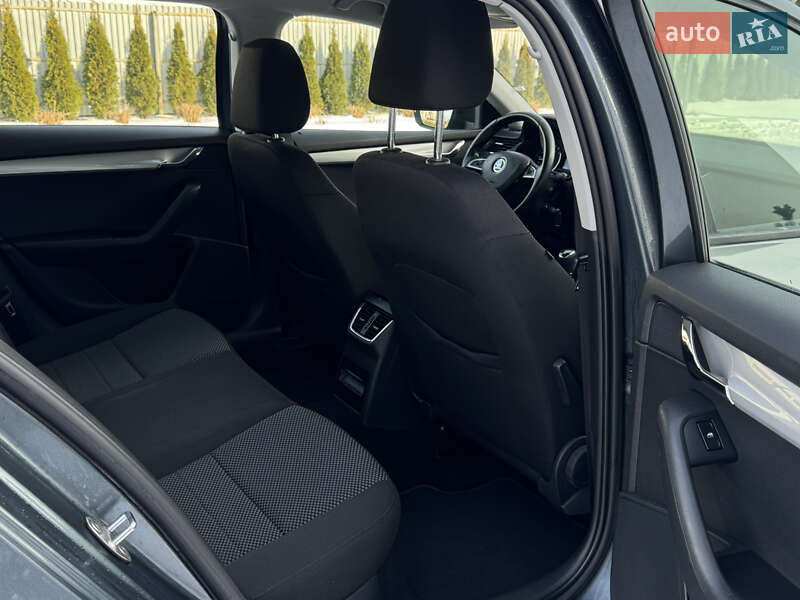 Универсал Skoda Octavia 2016 в Луцке
