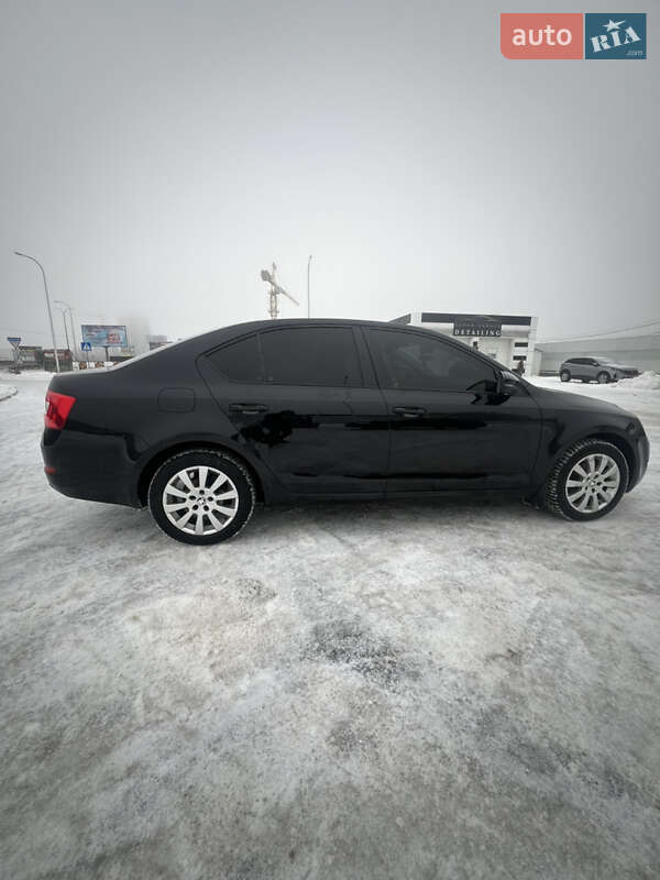 Лифтбек Skoda Octavia 2016 в Киеве