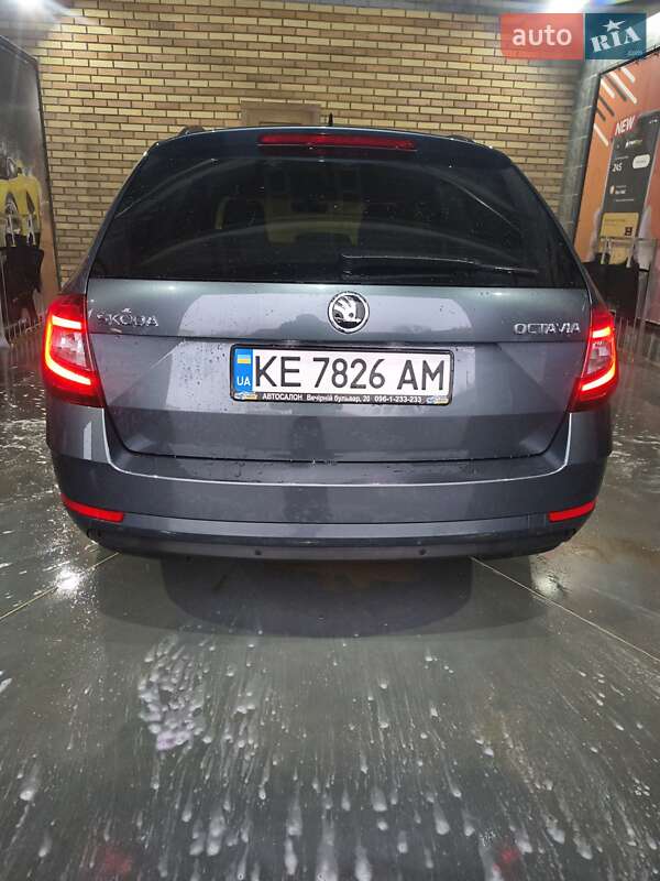 Универсал Skoda Octavia 2020 в Николаеве