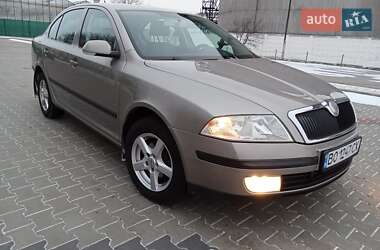 Лифтбек Skoda Octavia 2007 в Теофиполе