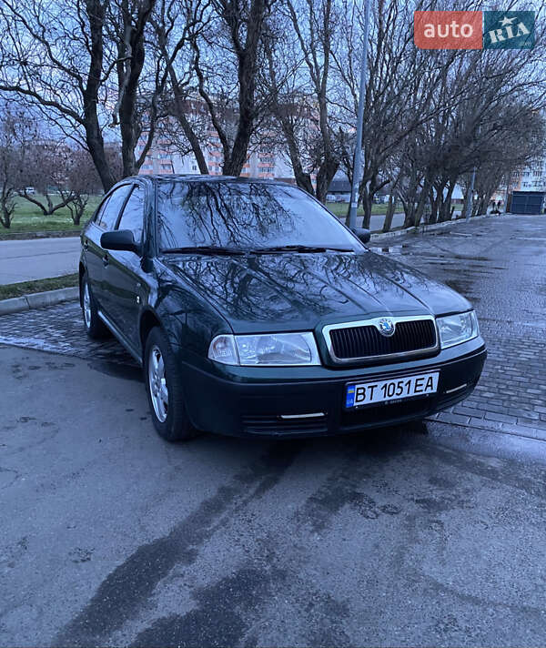 Ліфтбек Skoda Octavia 2002 в Херсоні