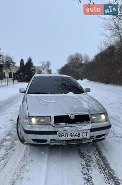 Ліфтбек Skoda Octavia 1999 в Радивиліві