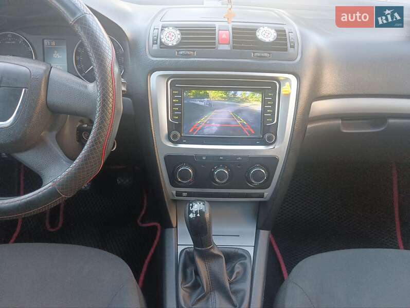 Лифтбек Skoda Octavia 2012 в Смеле фото 10 Лифтбек Skoda Octavia 2012 в Смеле