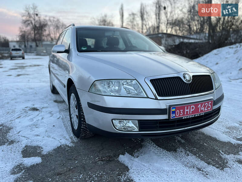 Универсал Skoda Octavia 2005 в Хороле фото Универсал Skoda Octavia 2005 в Хороле