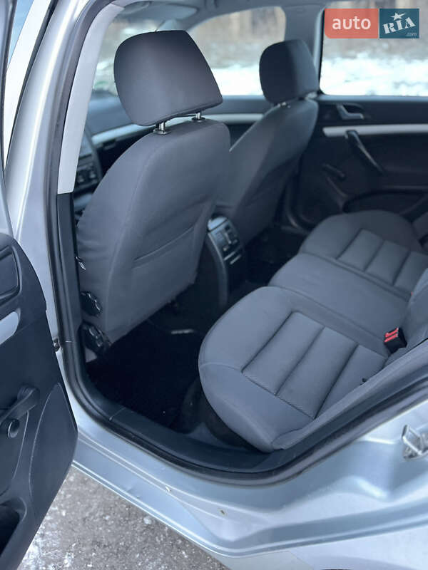 Универсал Skoda Octavia 2005 в Хороле фото 17 Универсал Skoda Octavia 2005 в Хороле