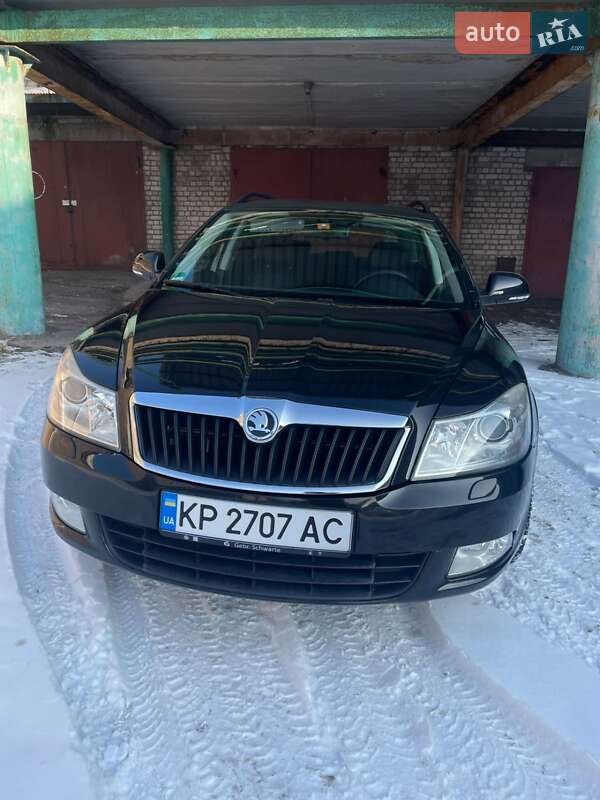 Универсал Skoda Octavia 2010 в Запорожье