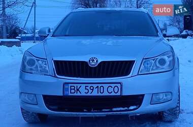 Универсал Skoda Octavia 2013 в Ровно