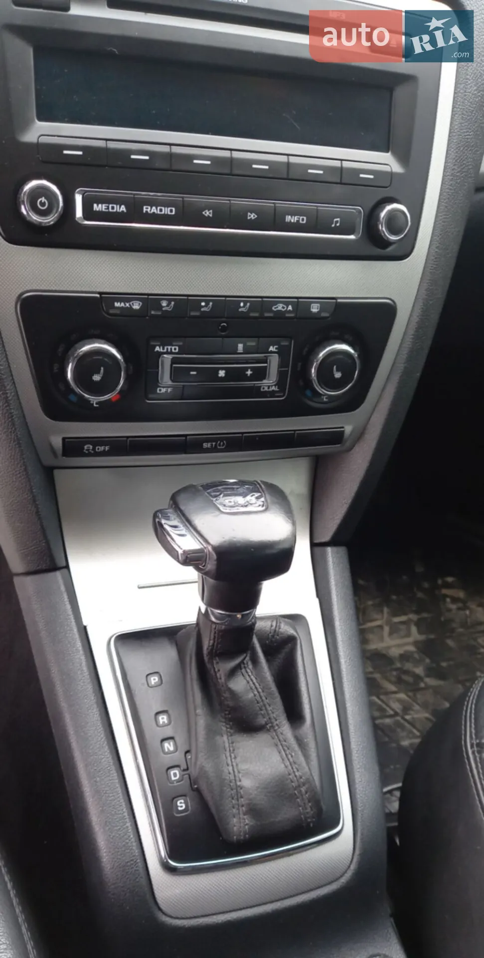 2013 Skoda Octavia - мініатюра 12
