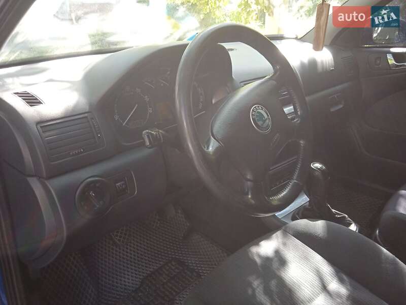 Ліфтбек Skoda Octavia 2009 в Харкові