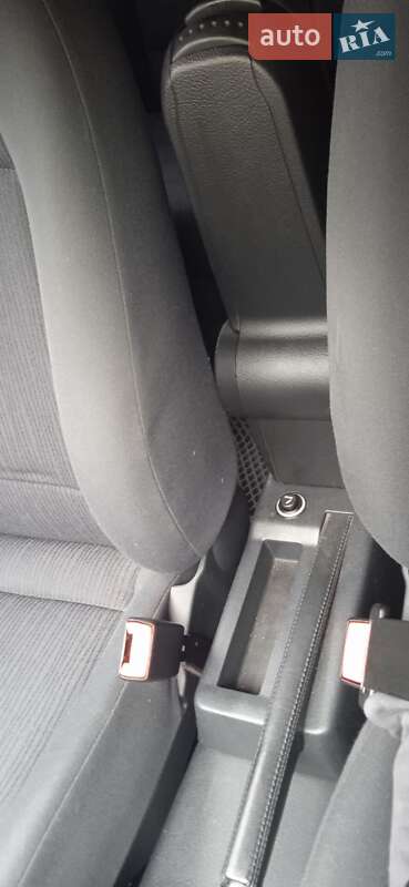 Ліфтбек Skoda Octavia 2009 в Харкові