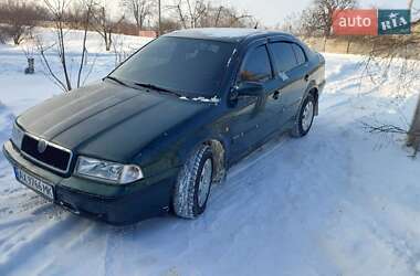 Ліфтбек Skoda Octavia 2000 в Чугуєві
