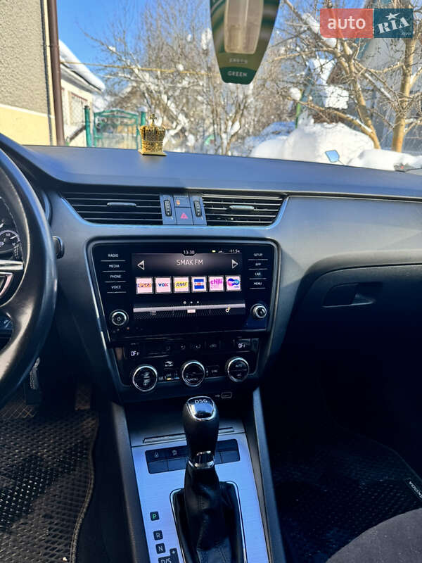 Универсал Skoda Octavia 2020 в Золочеве