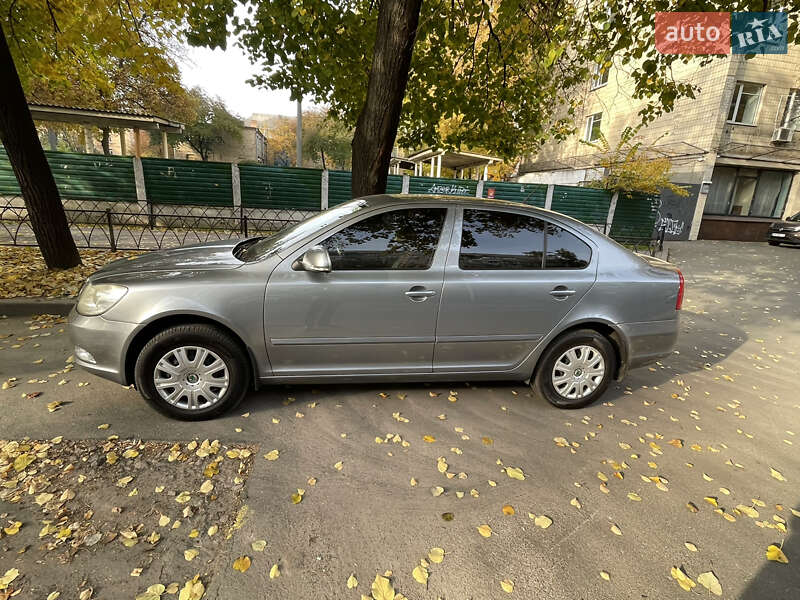Лифтбек Skoda Octavia 2011 в Киеве фото Лифтбек Skoda Octavia 2011 в Киеве