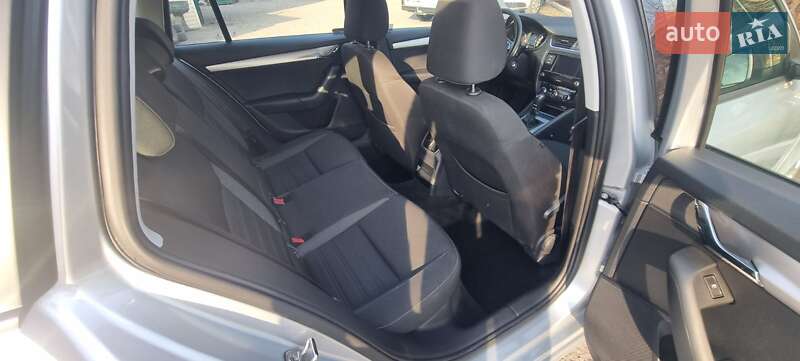 Универсал Skoda Octavia 2019 в Киеве