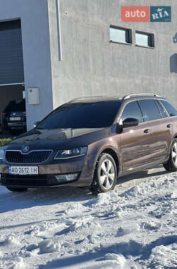 Универсал Skoda Octavia 2013 в Виноградове