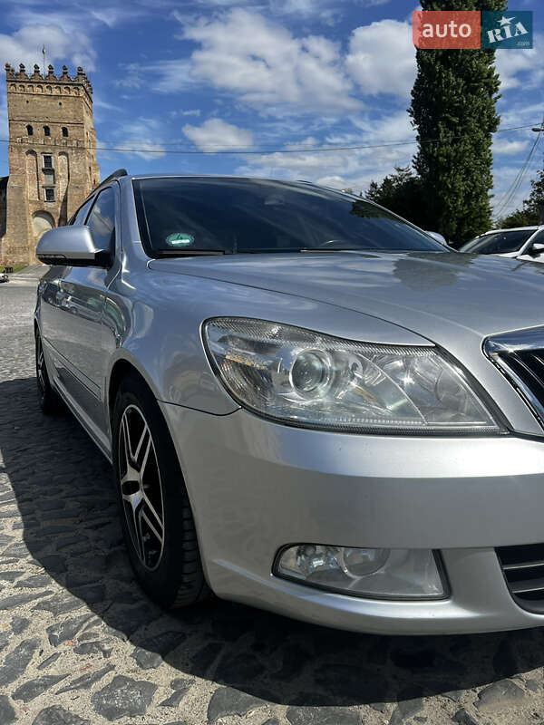 Универсал Skoda Octavia 2009 в Луцке фото 21 Универсал Skoda Octavia 2009 в Луцке