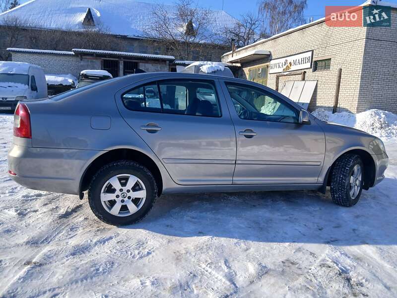 Лифтбек Skoda Octavia 2009 в Калуше