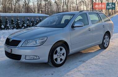 Универсал Skoda Octavia 2010 в Луцке