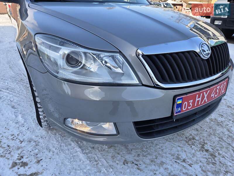 Лифтбек Skoda Octavia 2009 в Полтаве