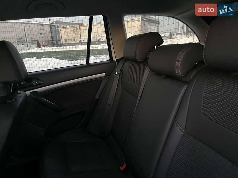 Универсал Skoda Octavia 2013 в Мукачево