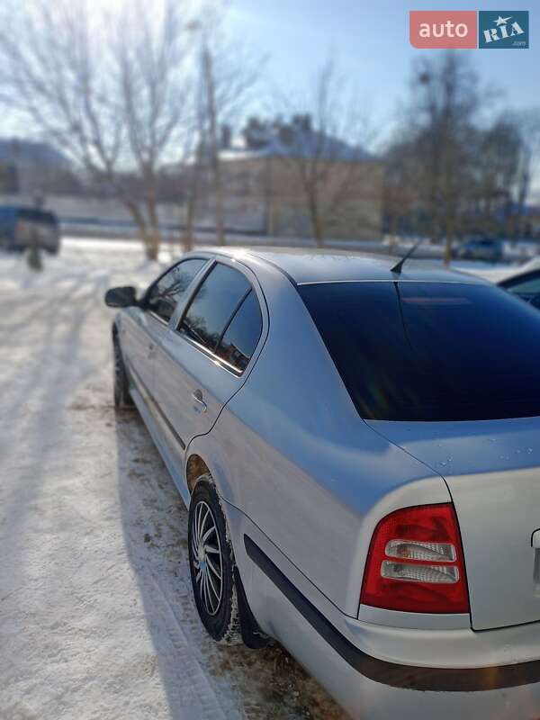 Лифтбек Skoda Octavia 2010 в Каменец-Подольском