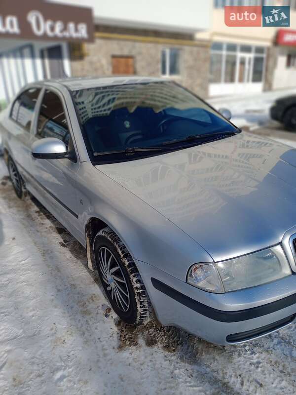 Лифтбек Skoda Octavia 2010 в Каменец-Подольском