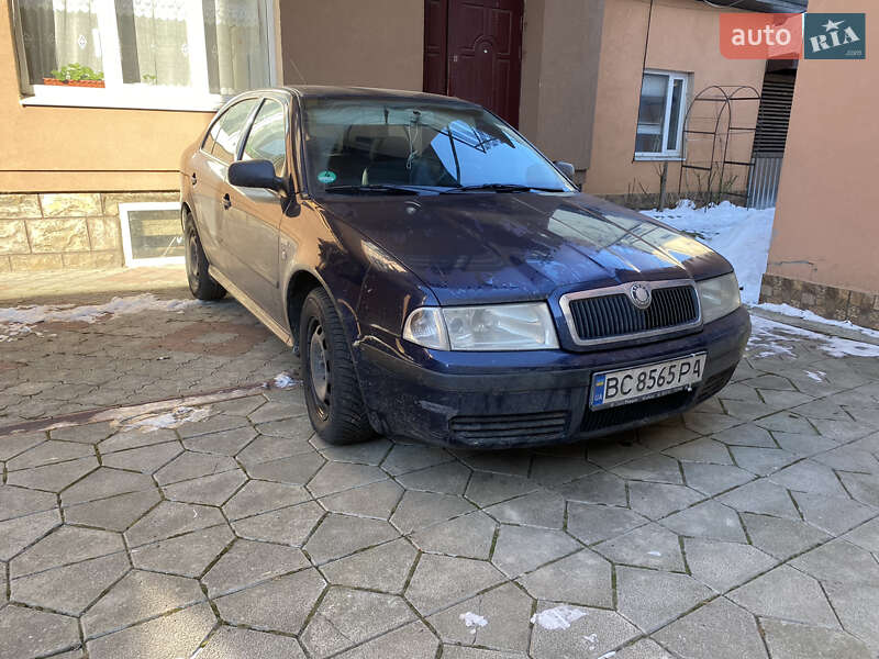 Лифтбек Skoda Octavia 2004 в Ивано-Франковске